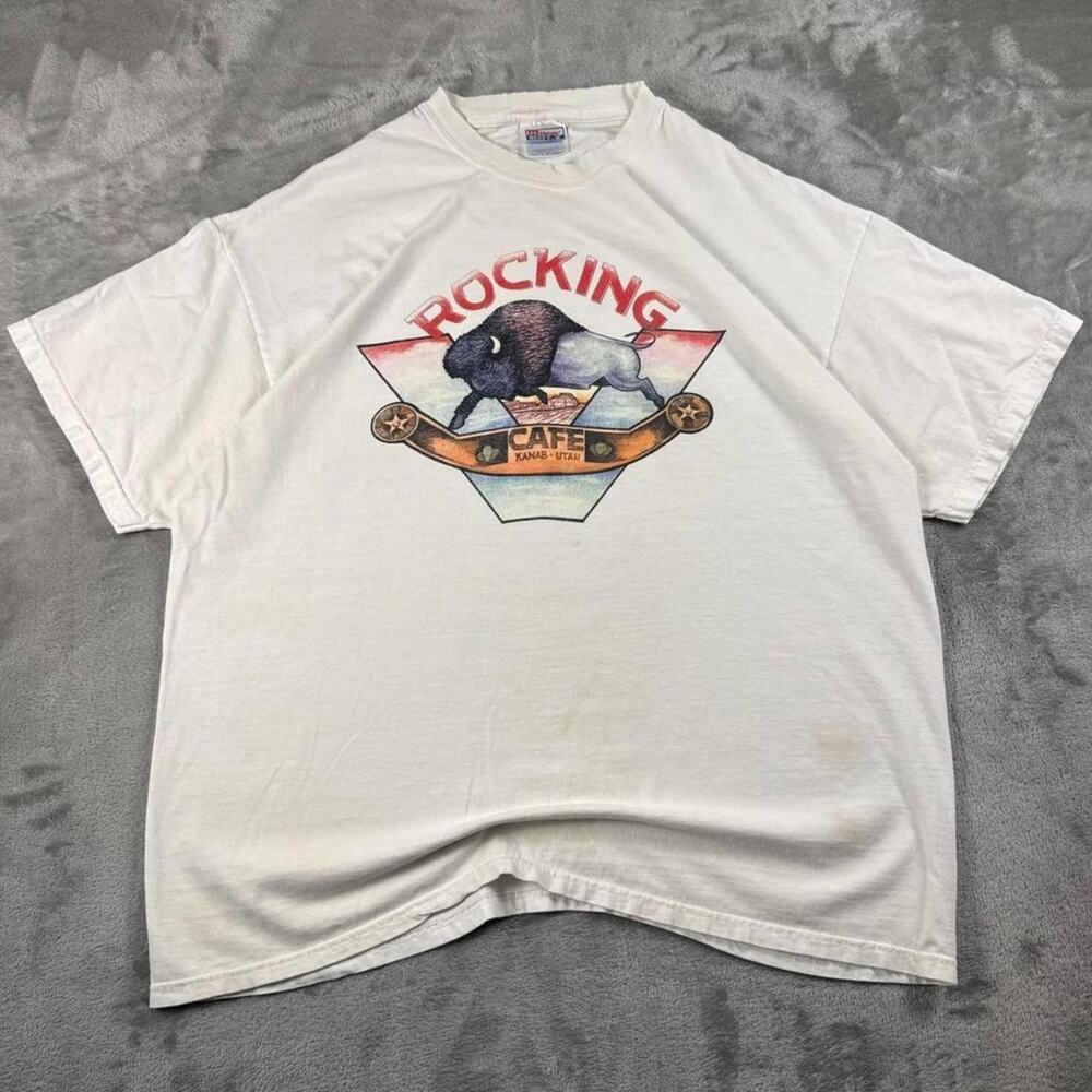 VTG Y2K Hanes Beefy T Rocking V Cafe Shirt Mens XL White Buffalo Kanab Utah